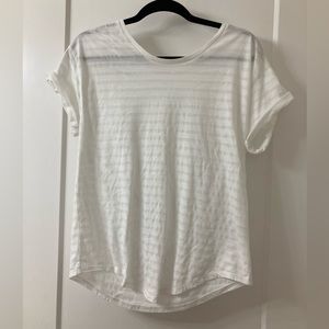 4/$30 Calvin Klein Sz M linen blend white striped tshirt